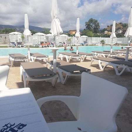 All'Ombra Del Noce B&B Catona Di Reggio Calabria Exteriér fotografie