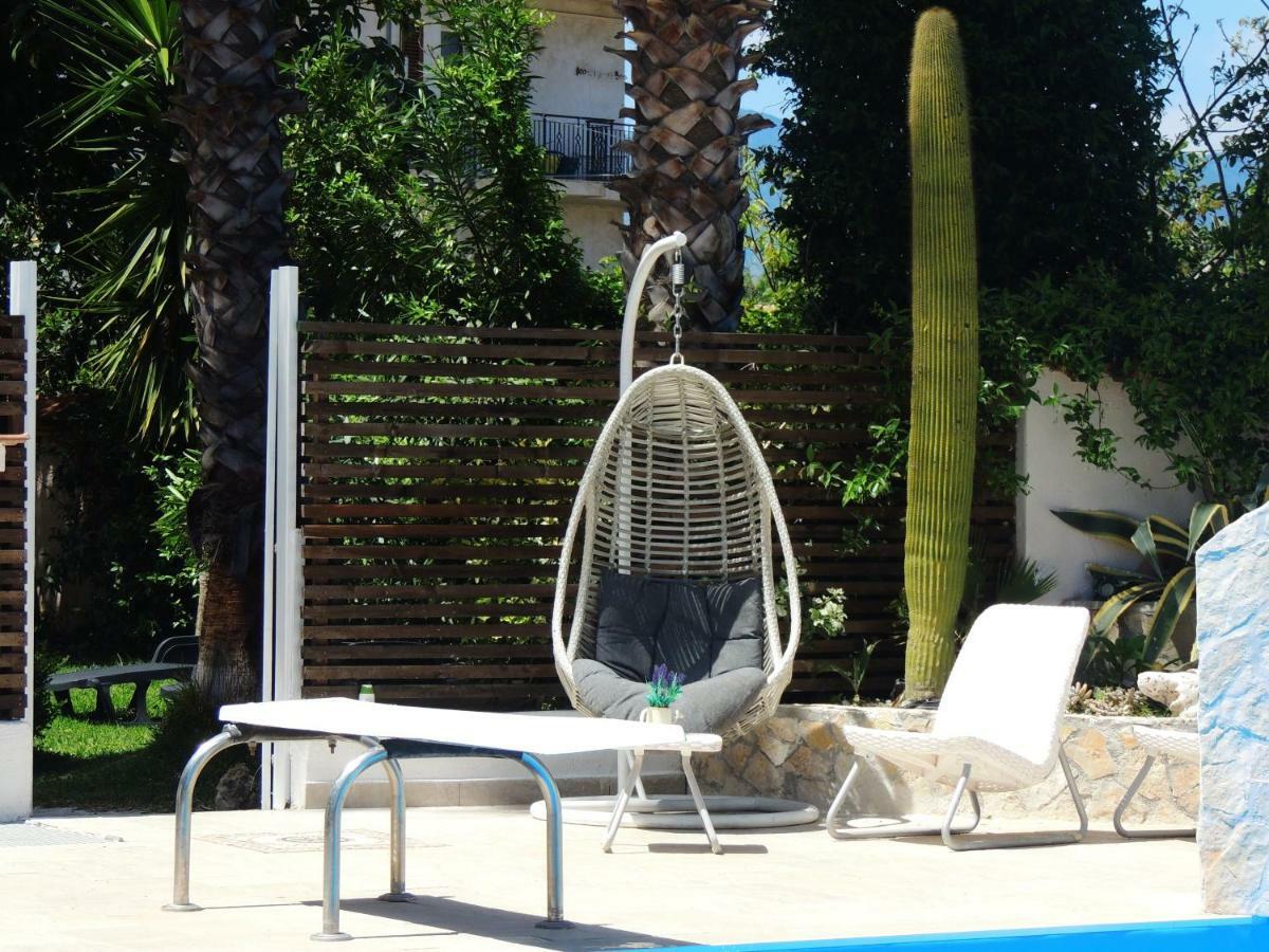 All'Ombra Del Noce B&B Catona Di Reggio Calabria Exteriér fotografie